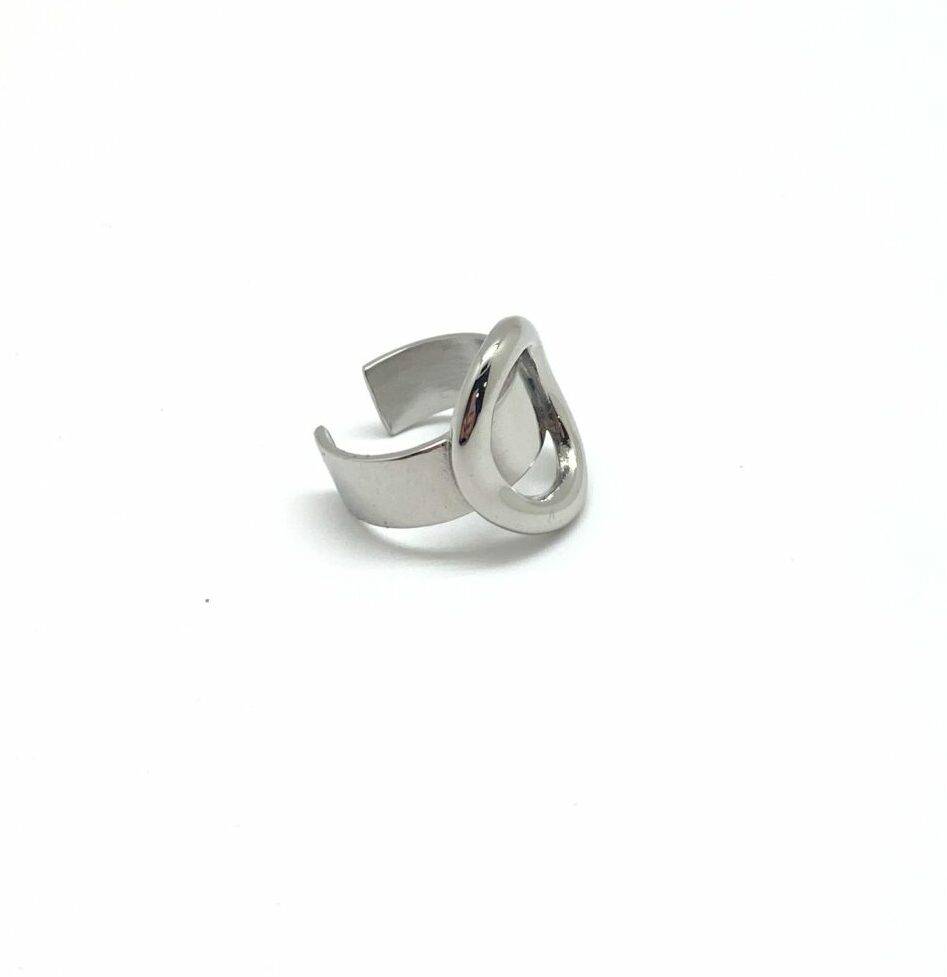 Silver circle ring with modern open design