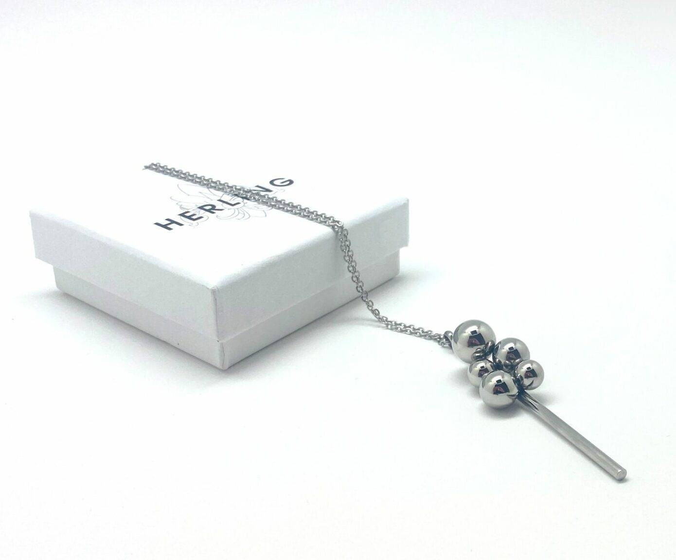 Minimalist sphere pendant necklace in stainless steel