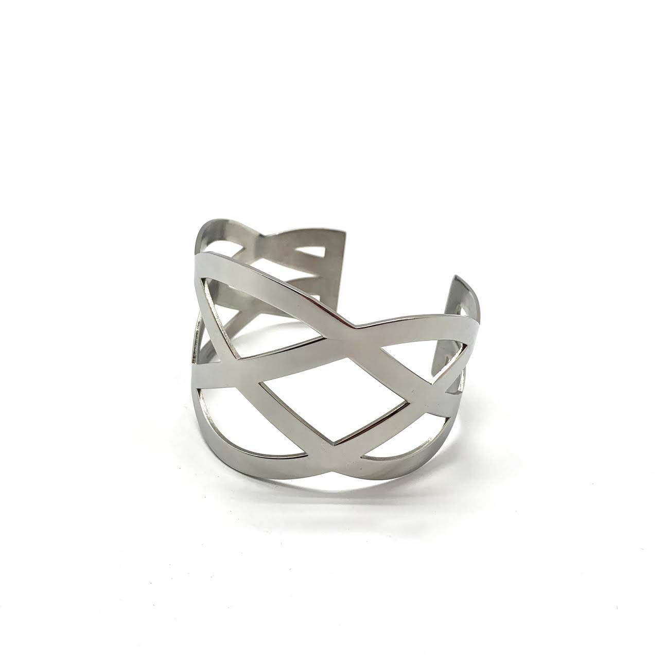 Geometric crisscross cuff bracelet with intricate pattern | HerlinG